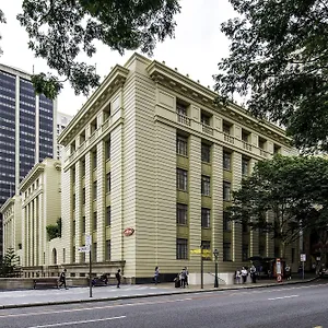 **** Aparthotel Adina Anzac Square Australia